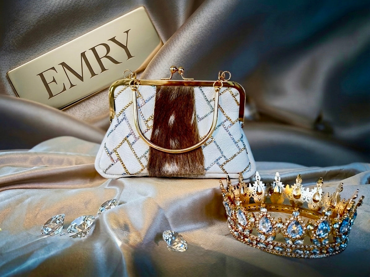 The Lady Emry clutch